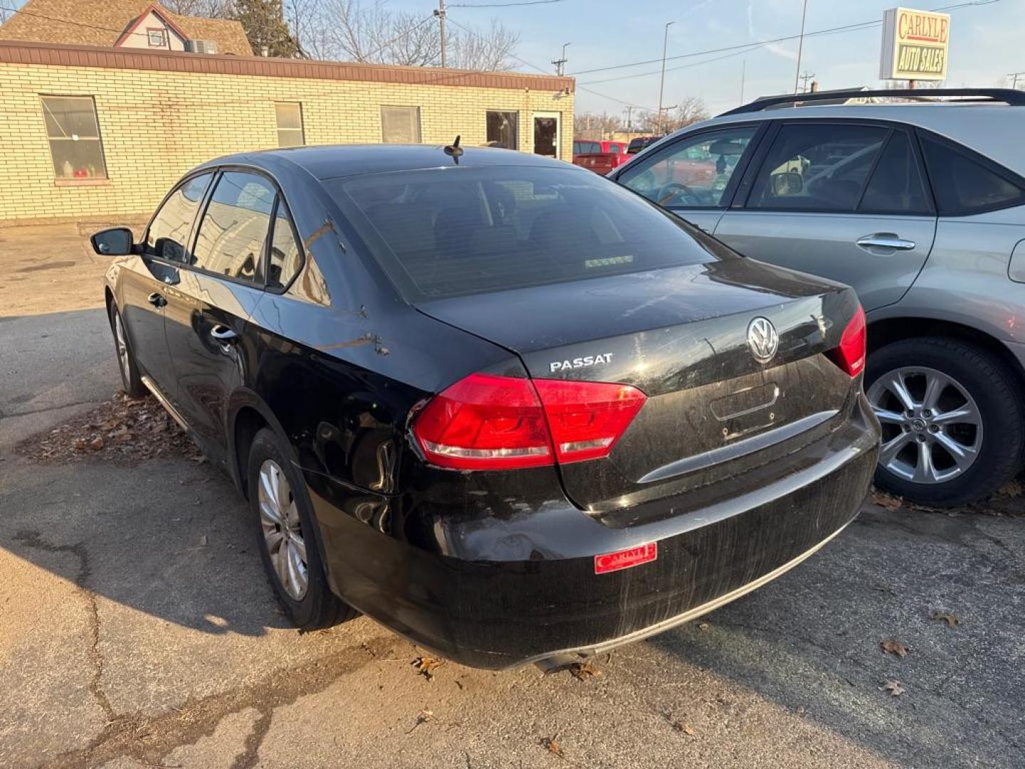 2013 BLACK VOLKSWAGEN PASSAT S (1VWAP7A38DC) with an 2.5L engine, Automatic transmission, located at 1708 Broadway, Rockford, IL, 61104, (815) 397-5010, 42.252522, -89.069359 - Photo#3