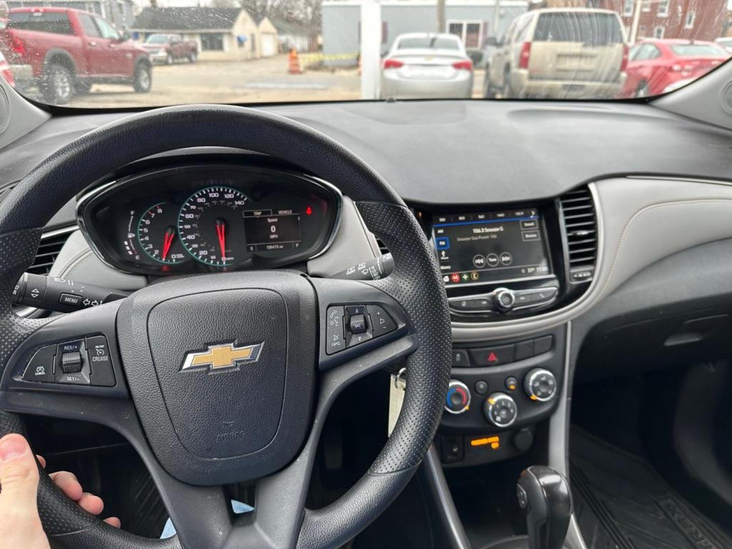2018 WHITE CHEVROLET TRAX LS (3GNCJNSB1JL) with an 1.4L engine, Automatic transmission, located at 1708 Broadway, Rockford, IL, 61104, (815) 397-5010, 42.252522, -89.069359 - Photo#8