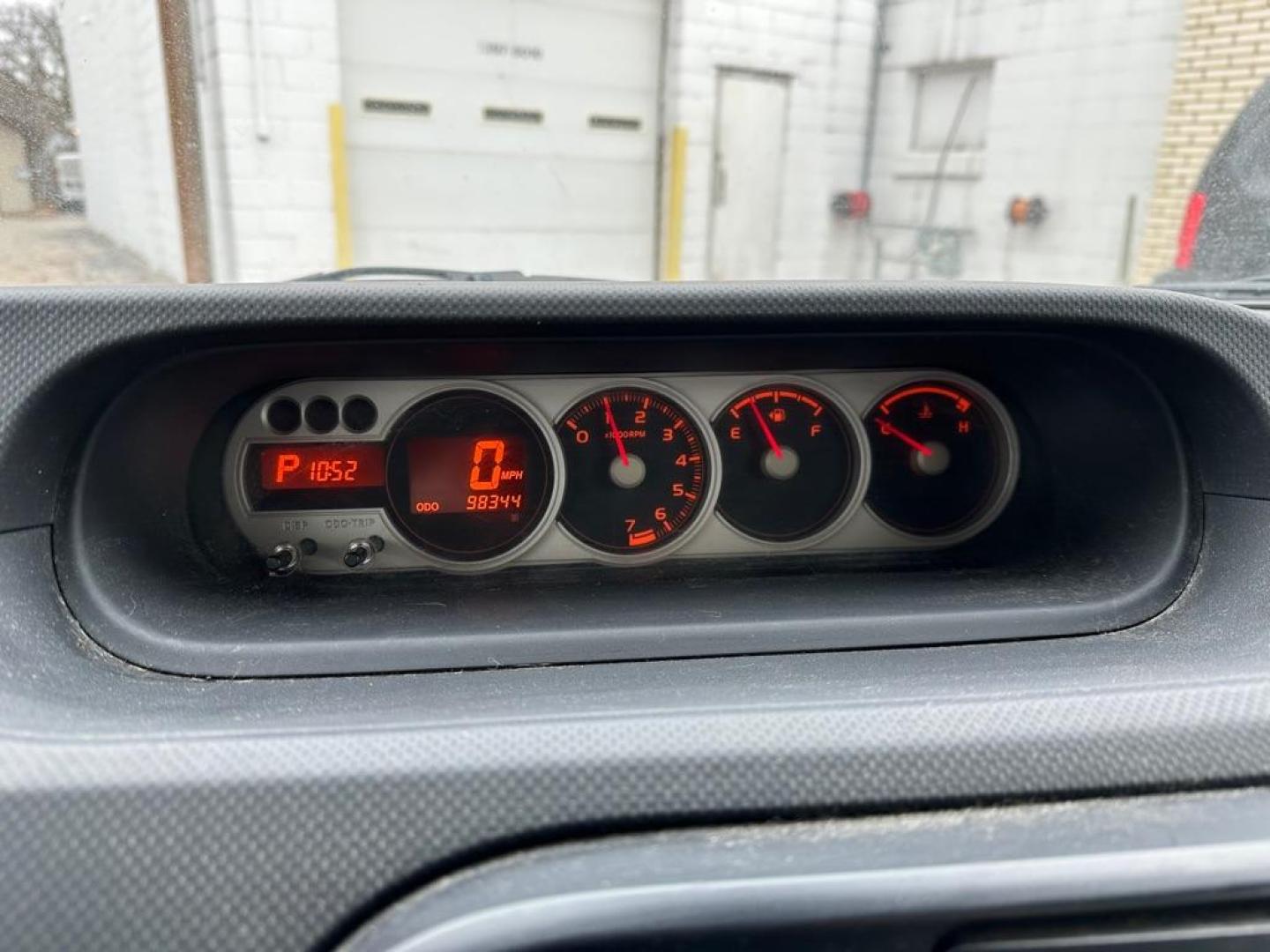 2008 PURPLE SCION XB XB (JTLKE50E681) with an 2.4L engine, Automatic transmission, located at 1708 Broadway, Rockford, IL, 61104, (815) 397-5010, 42.252522, -89.069359 - Photo#10