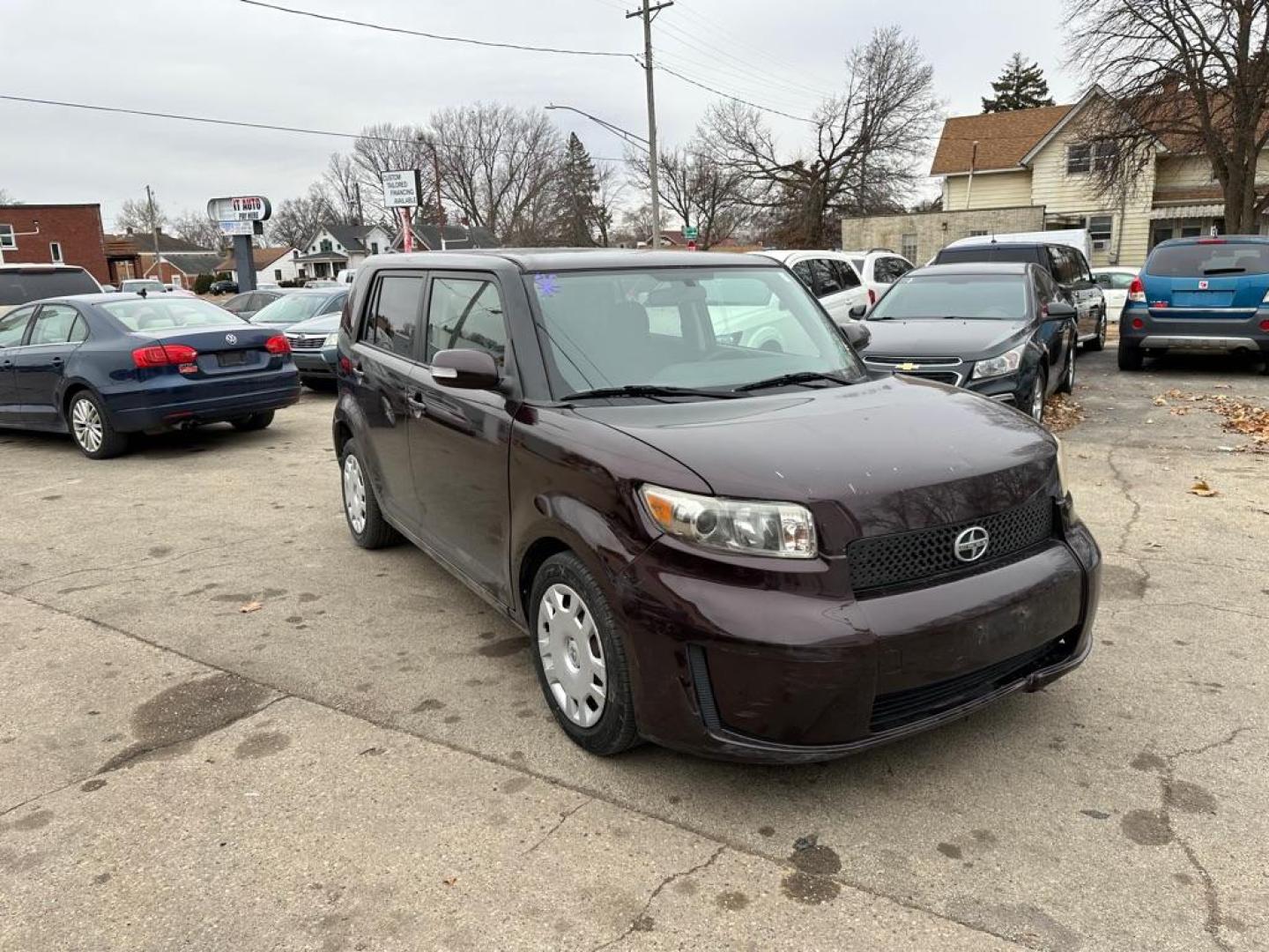 2008 PURPLE SCION XB XB (JTLKE50E681) with an 2.4L engine, Automatic transmission, located at 1708 Broadway, Rockford, IL, 61104, (815) 397-5010, 42.252522, -89.069359 - Photo#1