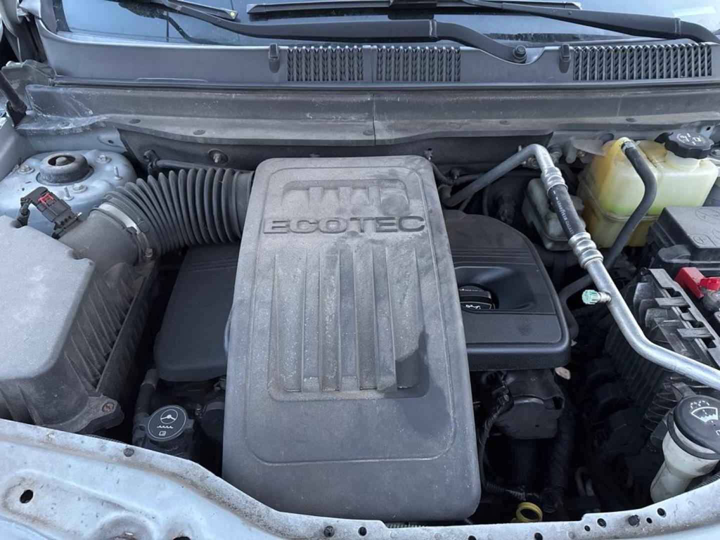 2013 SILVER CHEVROLET CAPTIVA LT (3GNAL3EK6DS) with an 2.4L engine, Automatic transmission, located at 1708 Broadway, Rockford, IL, 61104, (815) 397-5010, 42.252522, -89.069359 - Photo#9