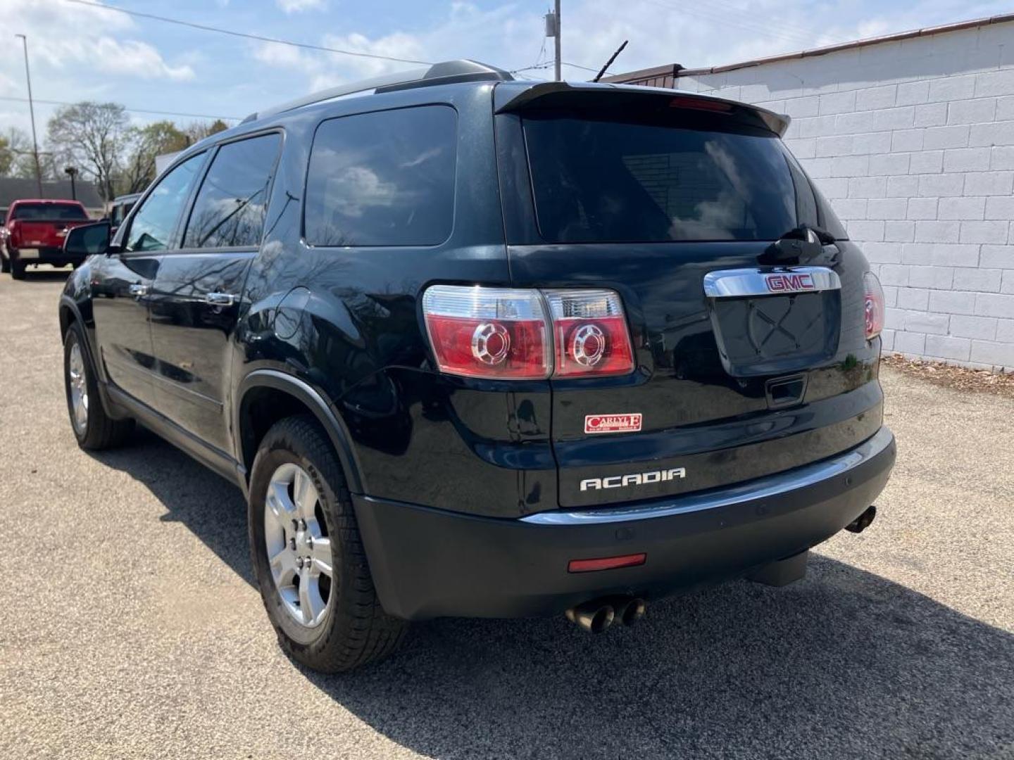 2012 BLACK GMC ACADIA SLE (1GKKRPED6CJ) with an 3.6L engine, Automatic transmission, located at 1708 Broadway, Rockford, IL, 61104, (815) 397-5010, 42.252522, -89.069359 - Photo#3
