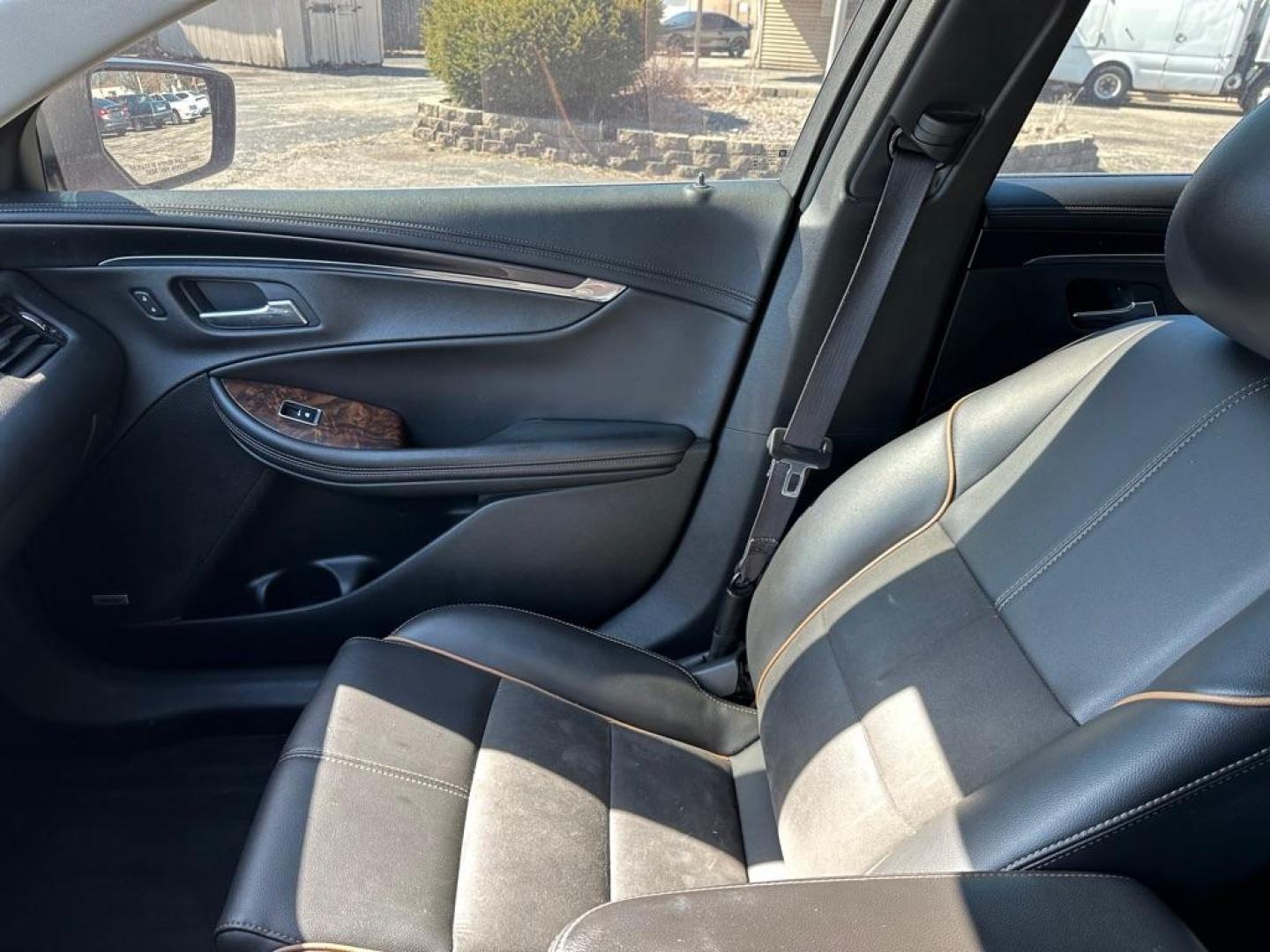 2014 RED CHEVROLET IMPALA LT (1G1115SLXEU) with an 2.5L engine, Automatic transmission, located at 1708 Broadway, Rockford, IL, 61104, (815) 397-5010, 42.252522, -89.069359 - Photo#12