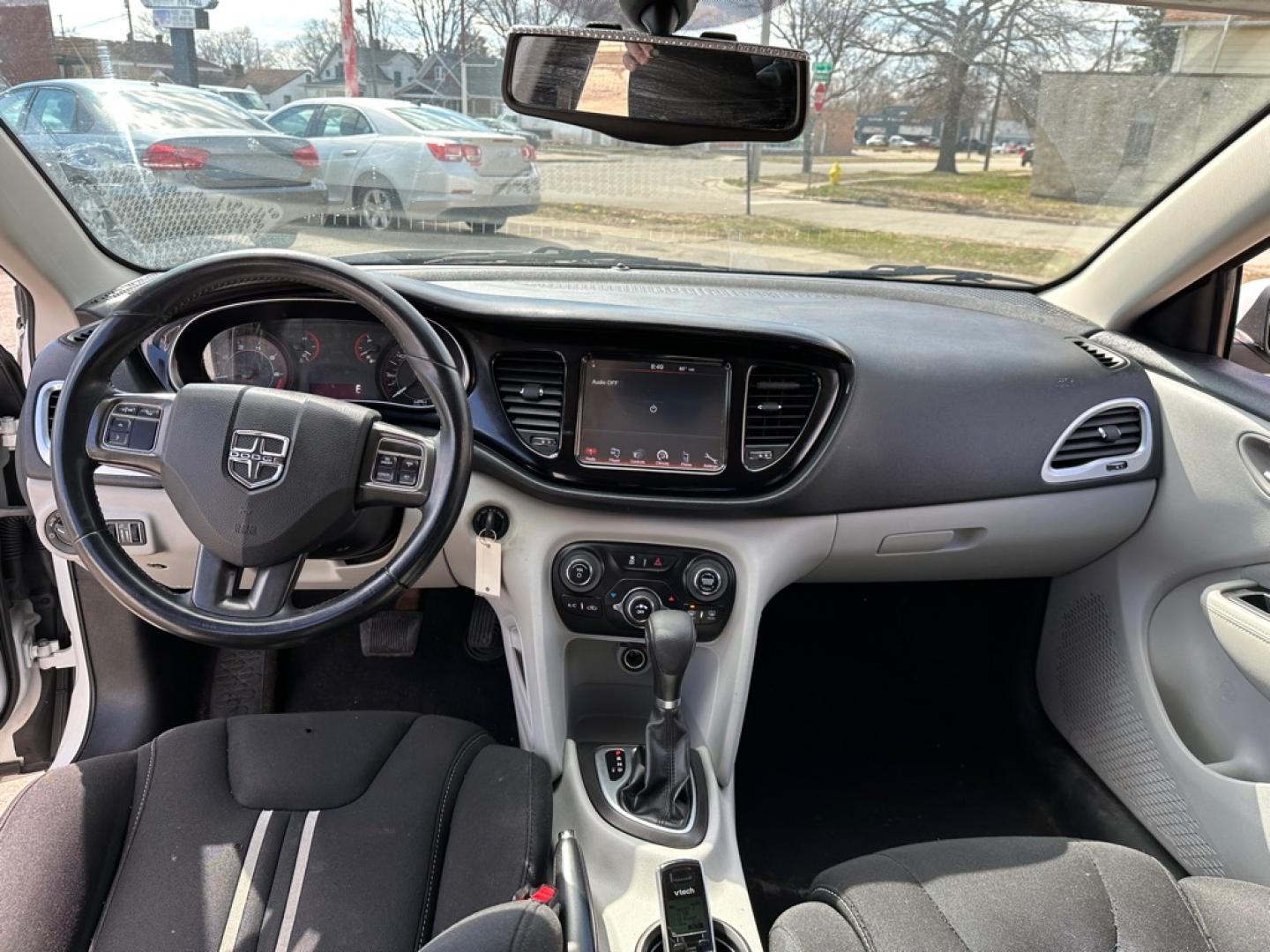 2013 WHITE DODGE DART SXT (1C3CDFBA3DD) with an 2.0L engine, Automatic transmission, located at 1708 Broadway, Rockford, IL, 61104, (815) 397-5010, 42.252522, -89.069359- Photo#5
