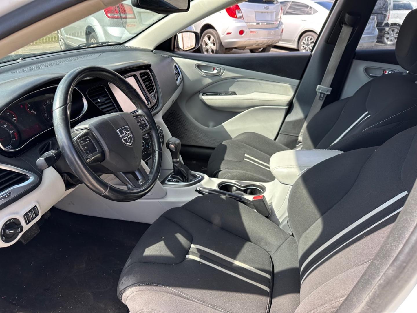 2013 WHITE DODGE DART SXT (1C3CDFBA3DD) with an 2.0L engine, Automatic transmission, located at 1708 Broadway, Rockford, IL, 61104, (815) 397-5010, 42.252522, -89.069359- Photo#6