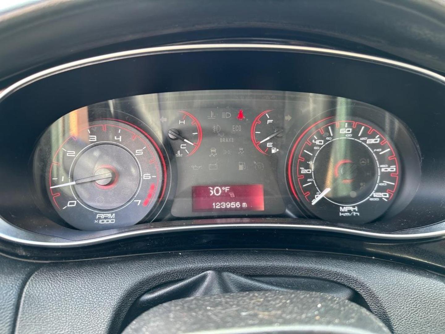 2013 WHITE DODGE DART SXT (1C3CDFBA3DD) with an 2.0L engine, Automatic transmission, located at 1708 Broadway, Rockford, IL, 61104, (815) 397-5010, 42.252522, -89.069359 - Photo#9