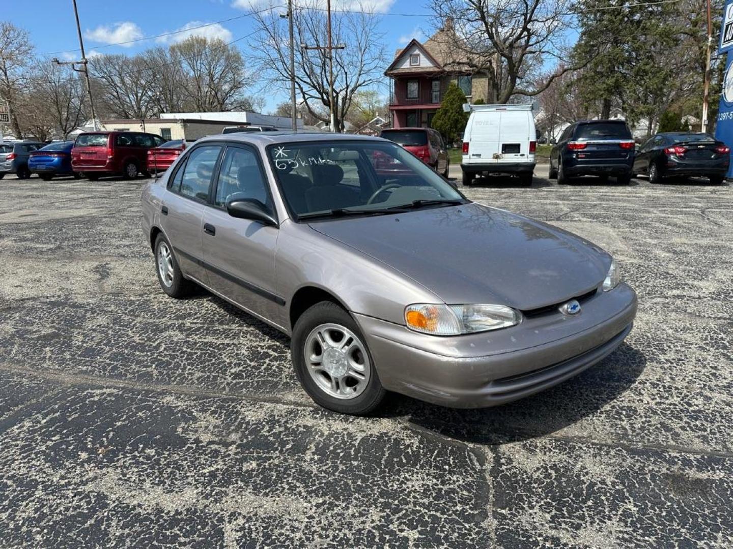 2000 TAN CHEVROLET GEO PRIZM BASE (1Y1SK5488YZ) with an 1.8L engine, Automatic transmission, located at 1708 Broadway, Rockford, IL, 61104, (815) 397-5010, 42.252522, -89.069359 - Photo#1