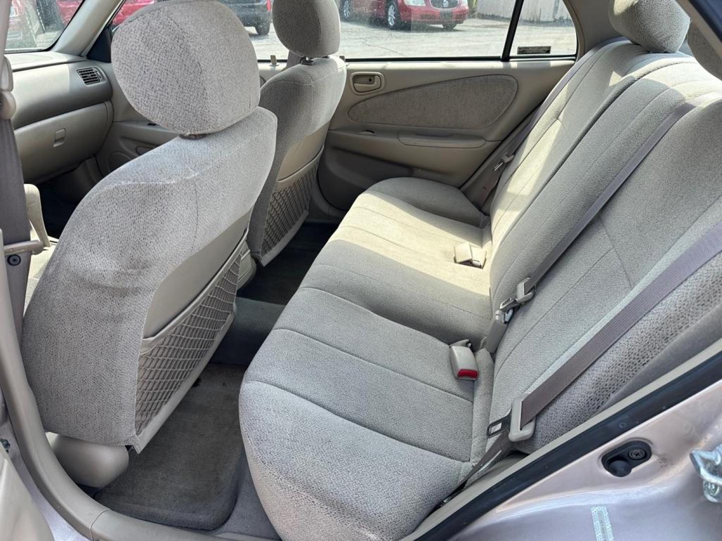 2000 TAN CHEVROLET GEO PRIZM BASE (1Y1SK5488YZ) with an 1.8L engine, Automatic transmission, located at 1708 Broadway, Rockford, IL, 61104, (815) 397-5010, 42.252522, -89.069359 - Photo#6