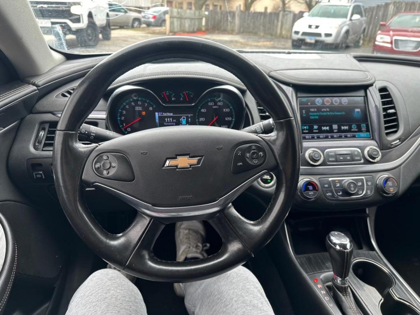 2019 SILVER CHEVROLET IMPALA LT (1G11Z5S34KU) with an 3.6L engine, Automatic transmission, located at 1708 Broadway, Rockford, IL, 61104, (815) 397-5010, 42.252522, -89.069359 - Photo#10