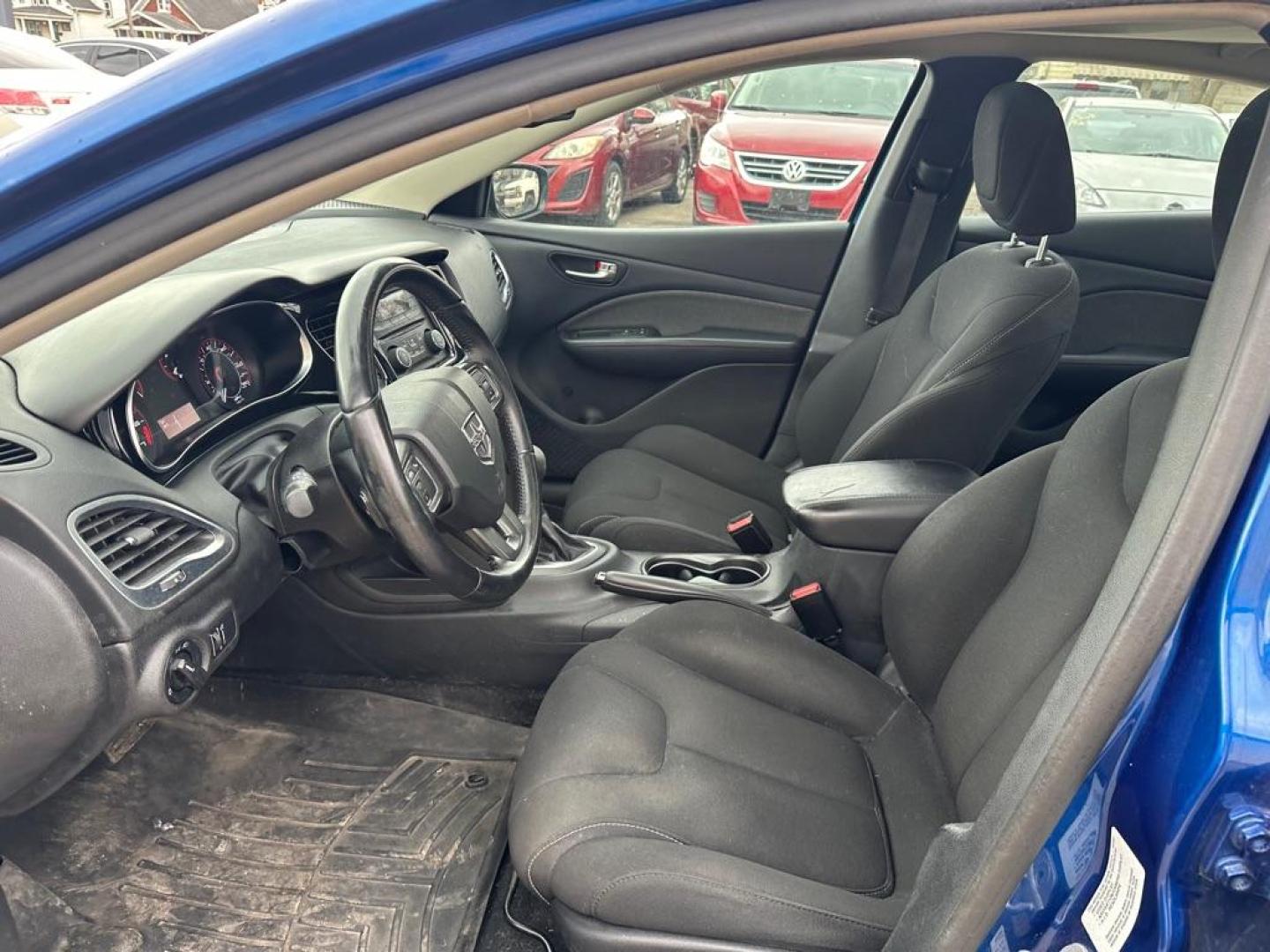 2013 BLUE DODGE DART SXT (1C3CDFBA6DD) with an 2.0L engine, Automatic transmission, located at 1708 Broadway, Rockford, IL, 61104, (815) 397-5010, 42.252522, -89.069359 - Photo#6