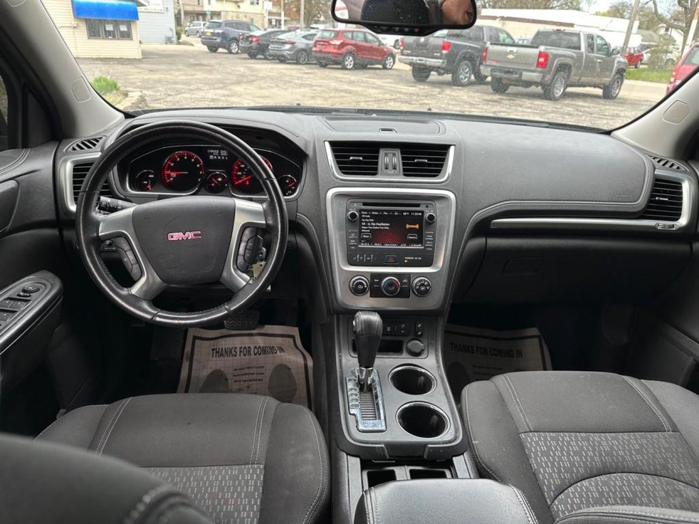 2014 GRAY GMC ACADIA SLE (1GKKRPKD4EJ) with an 3.6L engine, Automatic transmission, located at 1708 Broadway, Rockford, IL, 61104, (815) 397-5010, 42.252522, -89.069359 - Photo#7