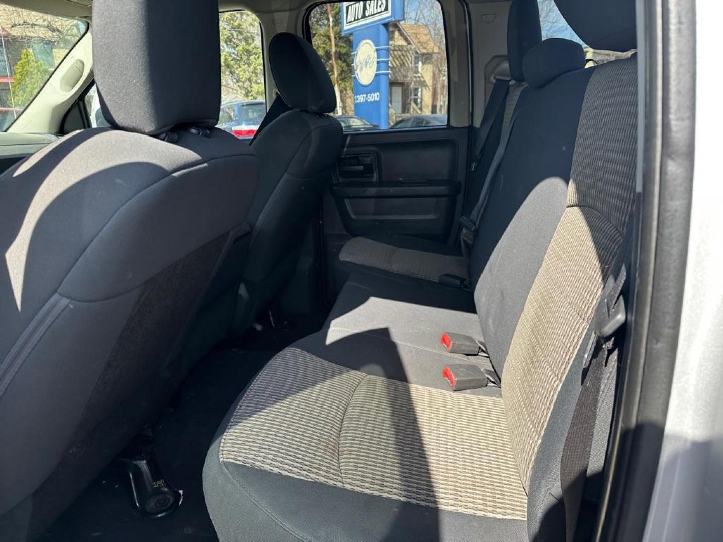 2012 SILVER DODGE RAM 1500 ST (1C6RD6FT8CS) with an 5.7L engine, Automatic transmission, located at 1708 Broadway, Rockford, IL, 61104, (815) 397-5010, 42.252522, -89.069359 - Photo#7