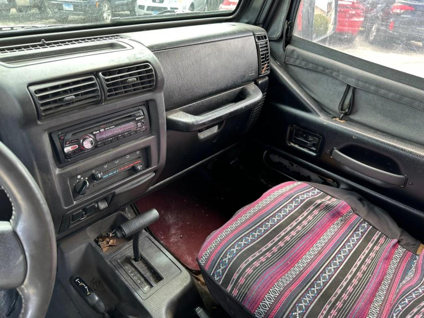 1997 BLACK JEEP WRANGLER / TJ SE (1J4FY29P8VP) with an 2.5L engine, Automatic transmission, located at 1708 Broadway, Rockford, IL, 61104, (815) 397-5010, 42.252522, -89.069359 - Photo#6