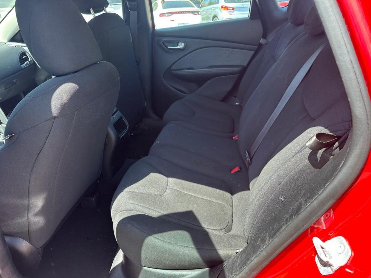 2013 RED DODGE DART SE (1C3CDFAH1DD) with an 1.4L engine, Automatic transmission, located at 1708 Broadway, Rockford, IL, 61104, (815) 397-5010, 42.252522, -89.069359 - Photo#4