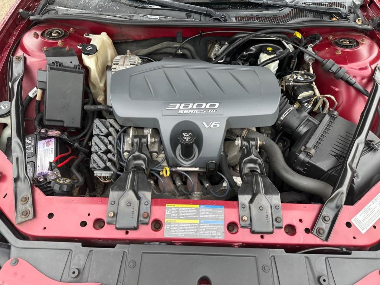 2005 MAROON PONTIAC GRAND PRIX GT (2G2WS522251) with an 3.8L engine, Automatic transmission, located at 1708 Broadway, Rockford, IL, 61104, (815) 397-5010, 42.252522, -89.069359 - Photo#9