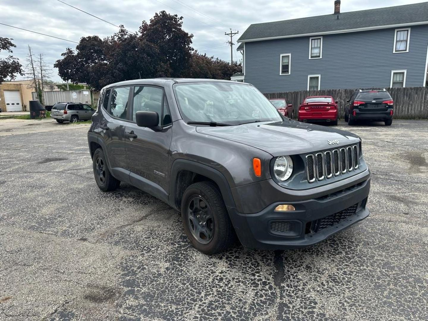 2017 GRAY JEEP RENEGADE SPORT (ZACCJAAB1HP) with an 2.4L engine, Automatic transmission, located at 1708 Broadway, Rockford, IL, 61104, (815) 397-5010, 42.252522, -89.069359 - Photo#2