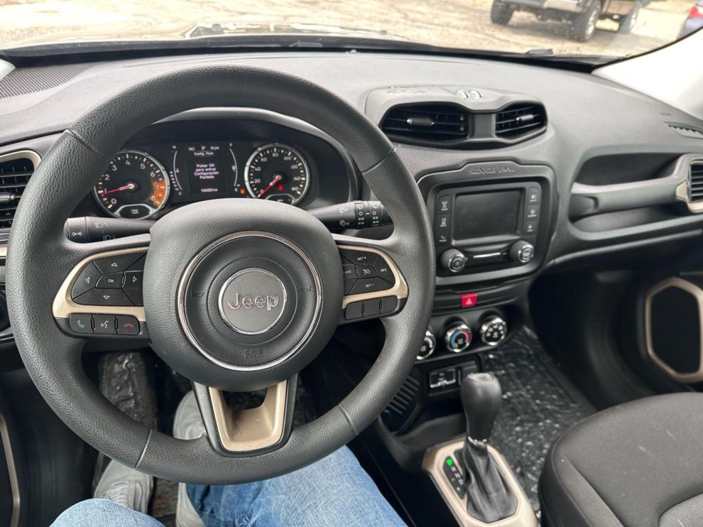 2017 GRAY JEEP RENEGADE SPORT (ZACCJAAB1HP) with an 2.4L engine, Automatic transmission, located at 1708 Broadway, Rockford, IL, 61104, (815) 397-5010, 42.252522, -89.069359 - Photo#10
