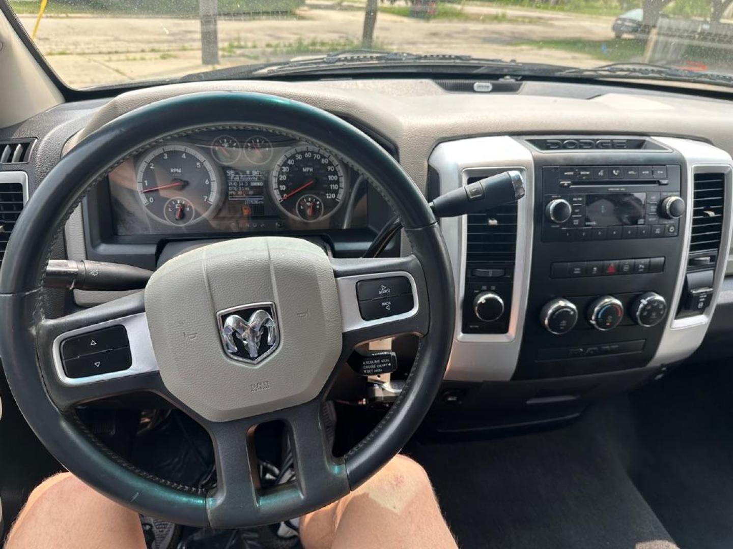 2011 BLACK DODGE RAM 1500 (1D7RV1GT3BS) with an 5.7L engine, Automatic transmission, located at 1708 Broadway, Rockford, IL, 61104, (815) 397-5010, 42.252522, -89.069359 - Photo#11