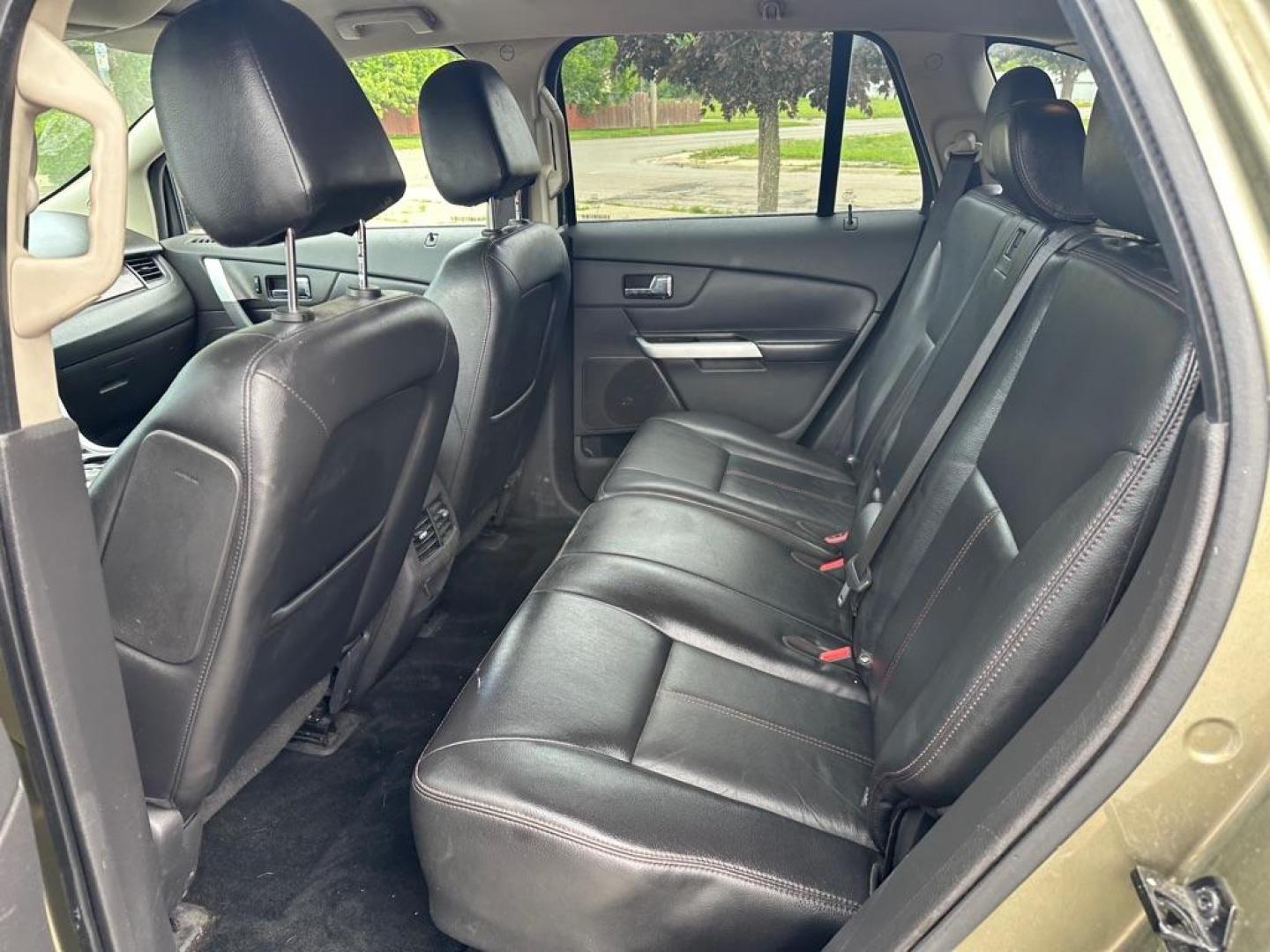 2013 GREEN FORD EDGE LIMITED (2FMDK4KC0DB) with an 3.5L engine, Automatic transmission, located at 1708 Broadway, Rockford, IL, 61104, (815) 397-5010, 42.252522, -89.069359 - Photo#6