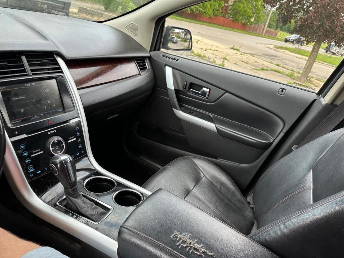 2013 GREEN FORD EDGE LIMITED (2FMDK4KC0DB) with an 3.5L engine, Automatic transmission, located at 1708 Broadway, Rockford, IL, 61104, (815) 397-5010, 42.252522, -89.069359 - Photo#11