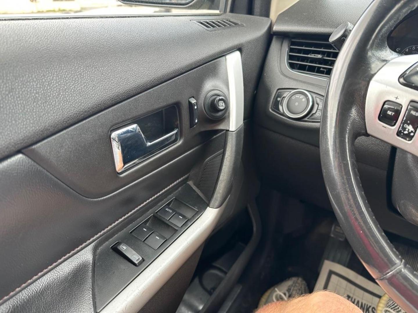 2013 GREEN FORD EDGE LIMITED (2FMDK4KC0DB) with an 3.5L engine, Automatic transmission, located at 1708 Broadway, Rockford, IL, 61104, (815) 397-5010, 42.252522, -89.069359 - Photo#12