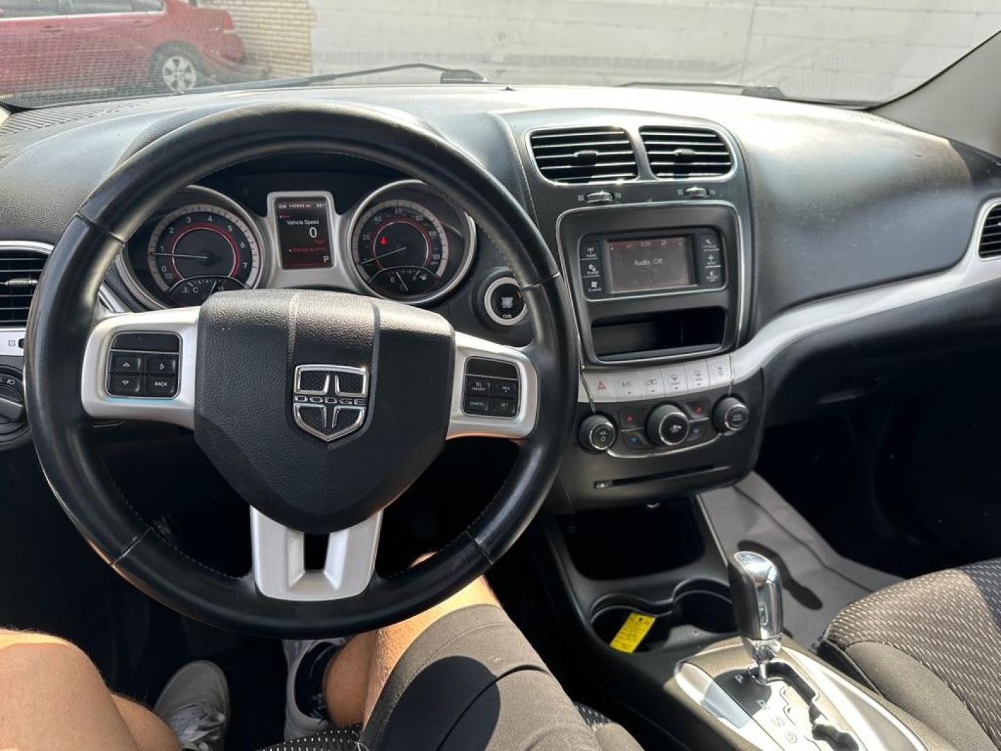 2017 BLUE DODGE JOURNEY SE (3C4PDCAB0HT) with an 2.4L engine, Automatic transmission, located at 1708 Broadway, Rockford, IL, 61104, (815) 397-5010, 42.252522, -89.069359 - Photo#12