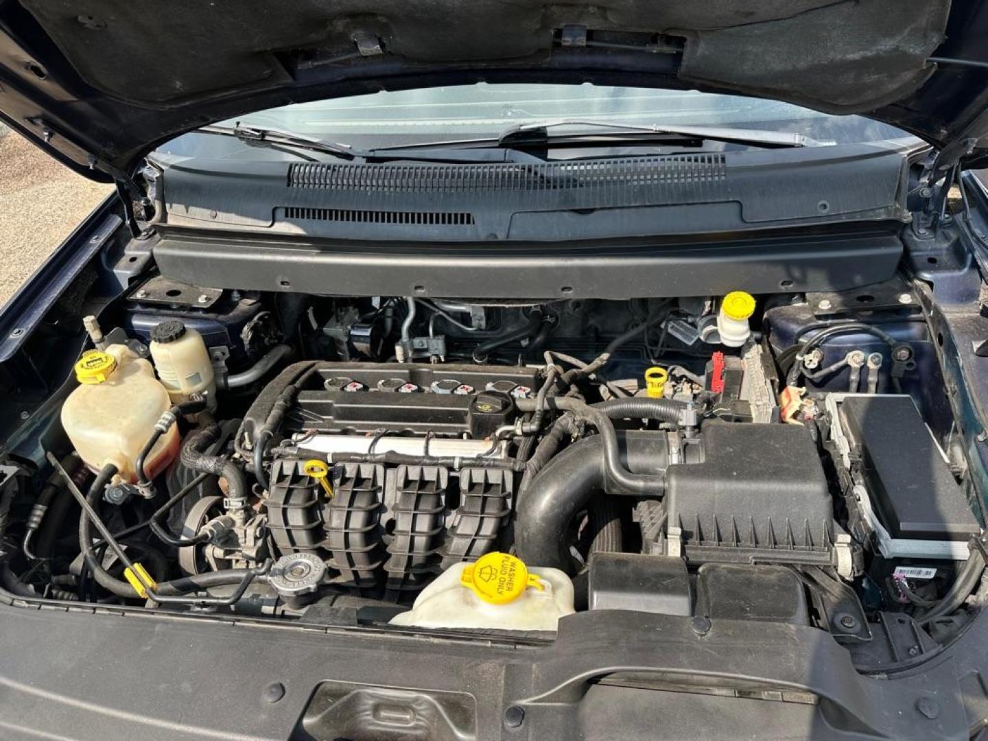 2017 BLUE DODGE JOURNEY SE (3C4PDCAB0HT) with an 2.4L engine, Automatic transmission, located at 1708 Broadway, Rockford, IL, 61104, (815) 397-5010, 42.252522, -89.069359 - Photo#16