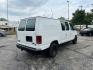 2006 WHITE FORD ECONOLINE E150 VAN (1FTRE14W86D) with an 4.6L engine, Automatic transmission, located at 1708 Broadway, Rockford, IL, 61104, (815) 397-5010, 42.252522, -89.069359 - Photo#4