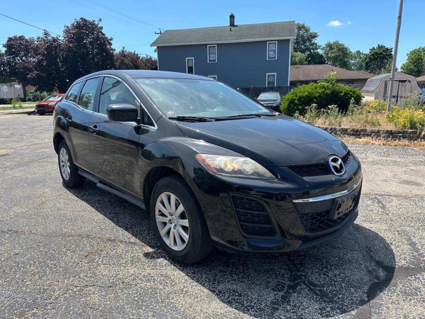 2011 BLACK MAZDA CX-7 (JM3ER2A53B0) with an 2.5L engine, Automatic transmission, located at 1708 Broadway, Rockford, IL, 61104, (815) 397-5010, 42.252522, -89.069359 - Photo#1