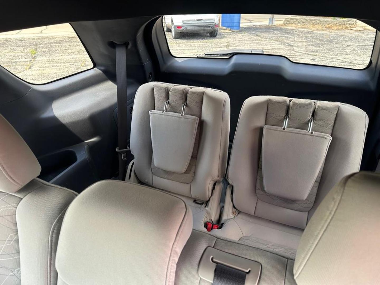 2011 BLUE FORD EXPLORER (1FMHK8B80BG) with an 3.5L engine, Automatic transmission, located at 1708 Broadway, Rockford, IL, 61104, (815) 397-5010, 42.252522, -89.069359 - Photo#8