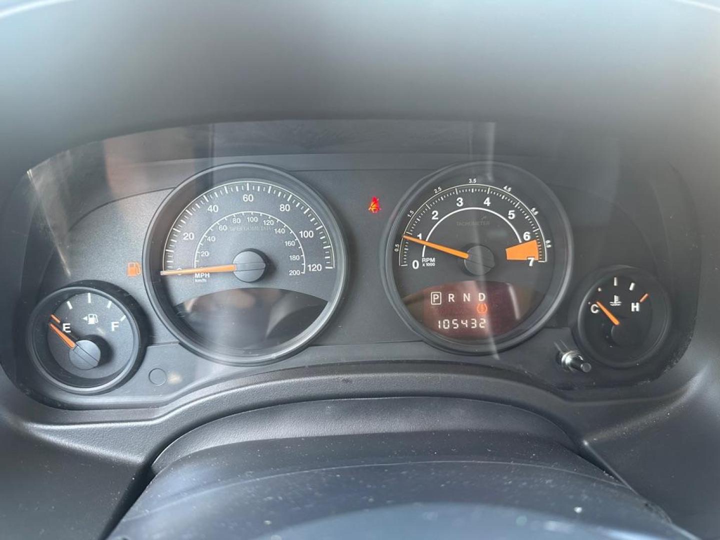 2014 GRAY JEEP PATRIOT LATITUDE (1C4NJRFB0ED) with an 2.4L engine, Continuously Variable transmission, located at 1708 Broadway, Rockford, IL, 61104, (815) 397-5010, 42.252522, -89.069359 - Photo#8