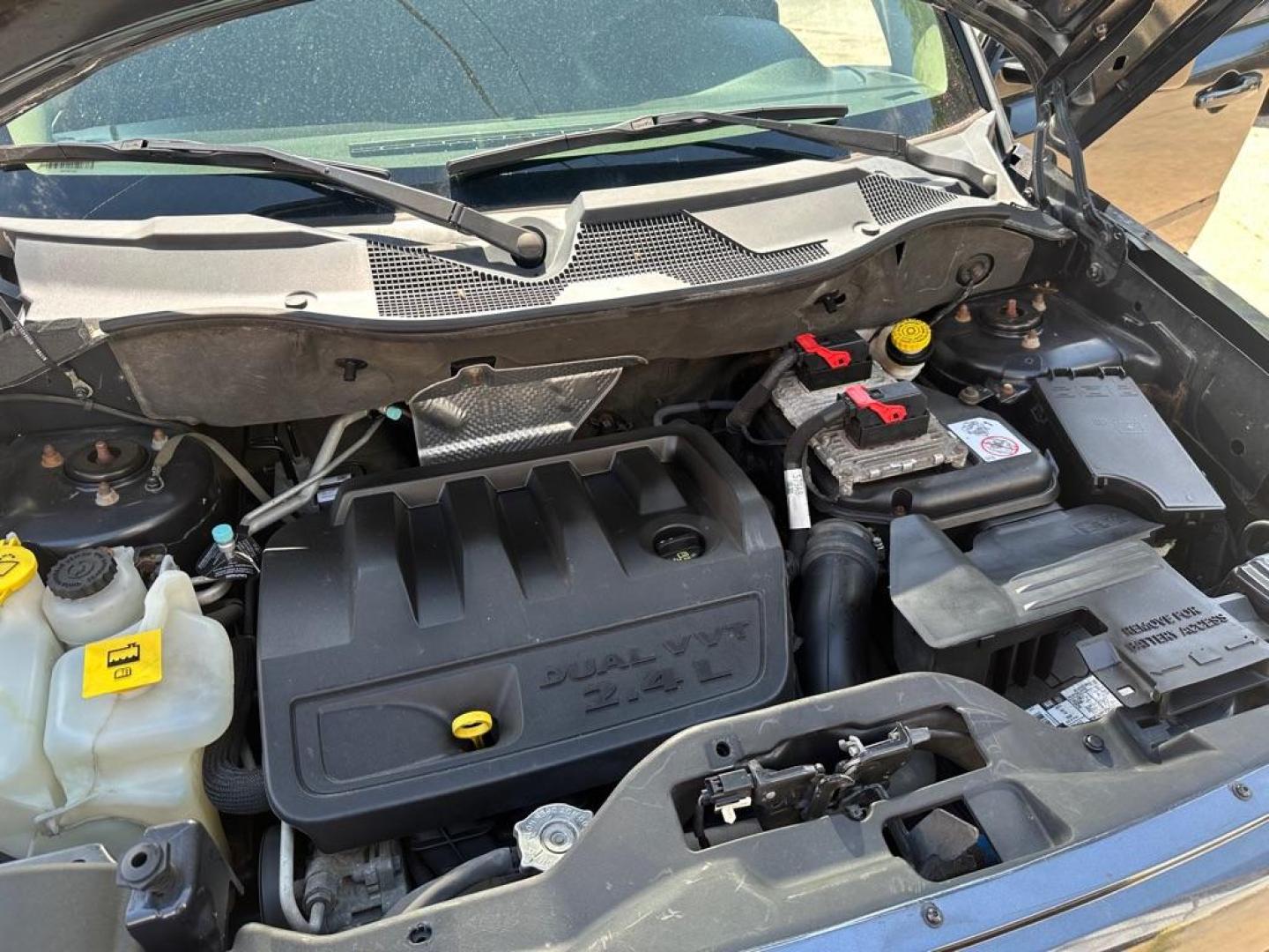 2014 GRAY JEEP PATRIOT LATITUDE (1C4NJRFB0ED) with an 2.4L engine, Continuously Variable transmission, located at 1708 Broadway, Rockford, IL, 61104, (815) 397-5010, 42.252522, -89.069359 - Photo#14
