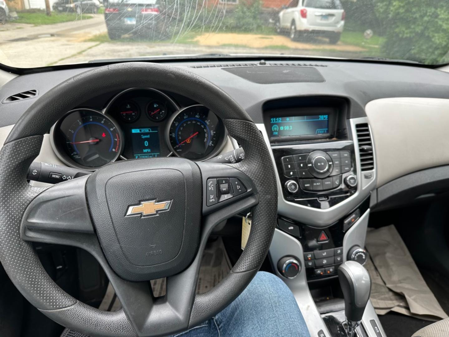 2016 SILVER CHEVROLET CRUZE LIMITED LS (1G1PC5SH2G7) with an 1.8L engine, Automatic transmission, located at 1708 Broadway, Rockford, IL, 61104, (815) 397-5010, 42.252522, -89.069359- Photo#11