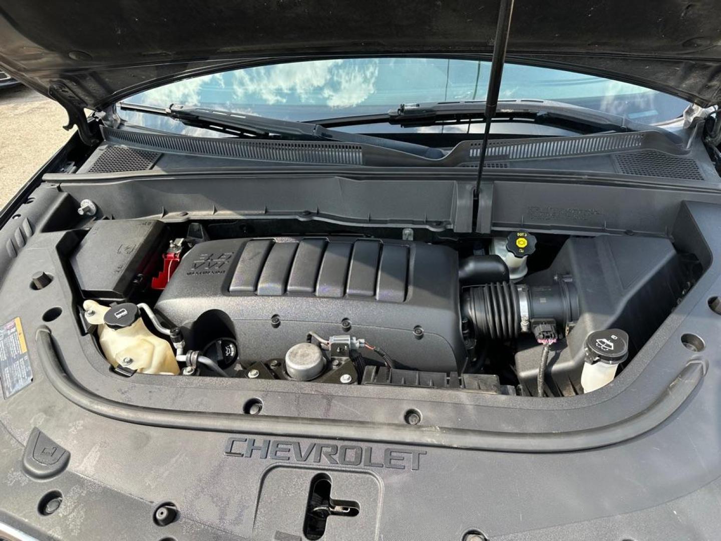 2010 BLACK CHEVROLET TRAVERSE LT (1GNLVGED1AJ) with an 3.6L engine, Automatic transmission, located at 1708 Broadway, Rockford, IL, 61104, (815) 397-5010, 42.252522, -89.069359 - Photo#19