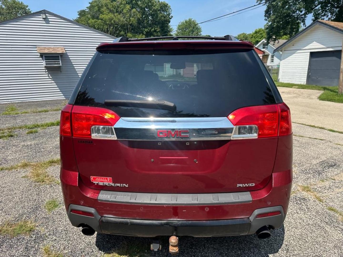 2011 RED GMC TERRAIN SLT (2CTFLXE50B6) with an 3.0L engine, Automatic transmission, located at 1708 Broadway, Rockford, IL, 61104, (815) 397-5010, 42.252522, -89.069359 - Photo#5