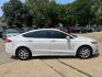 2015 WHITE FORD FUSION SE (3FA6P0H7XFR) with an 2.5L engine, Automatic transmission, located at 1708 Broadway, Rockford, IL, 61104, (815) 397-5010, 42.252522, -89.069359- Photo#2