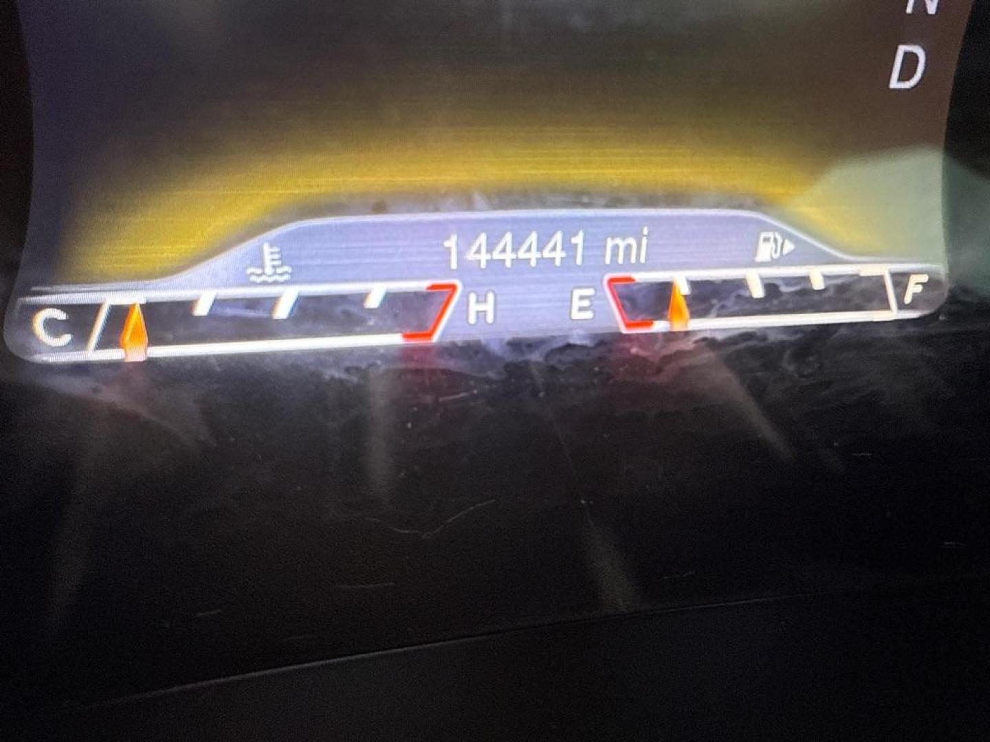 2014 BLACK JEEP CHEROKEE LIMITED (1C4PJMDS7EW) with an 3.2L engine, Automatic transmission, located at 1708 Broadway, Rockford, IL, 61104, (815) 397-5010, 42.252522, -89.069359 - Photo#2