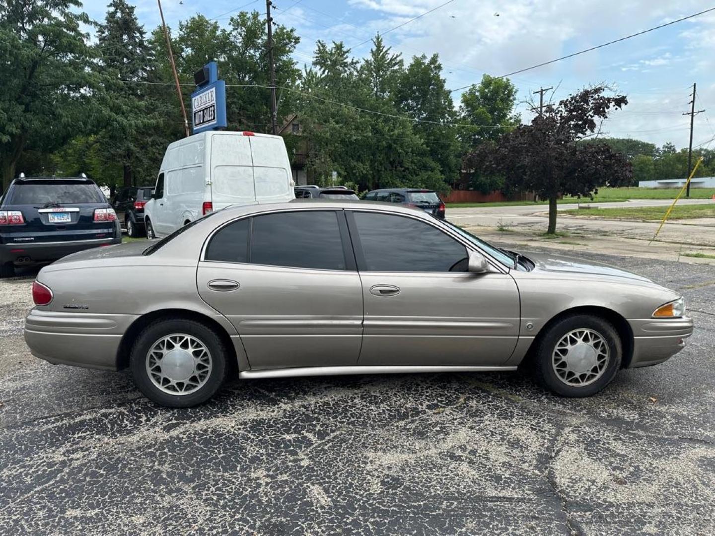2002 TAN BUICK LESABRE CUSTOM (1G4HP54K424) with an 3.8L engine, Automatic transmission, located at 1708 Broadway, Rockford, IL, 61104, (815) 397-5010, 42.252522, -89.069359 - Photo#3