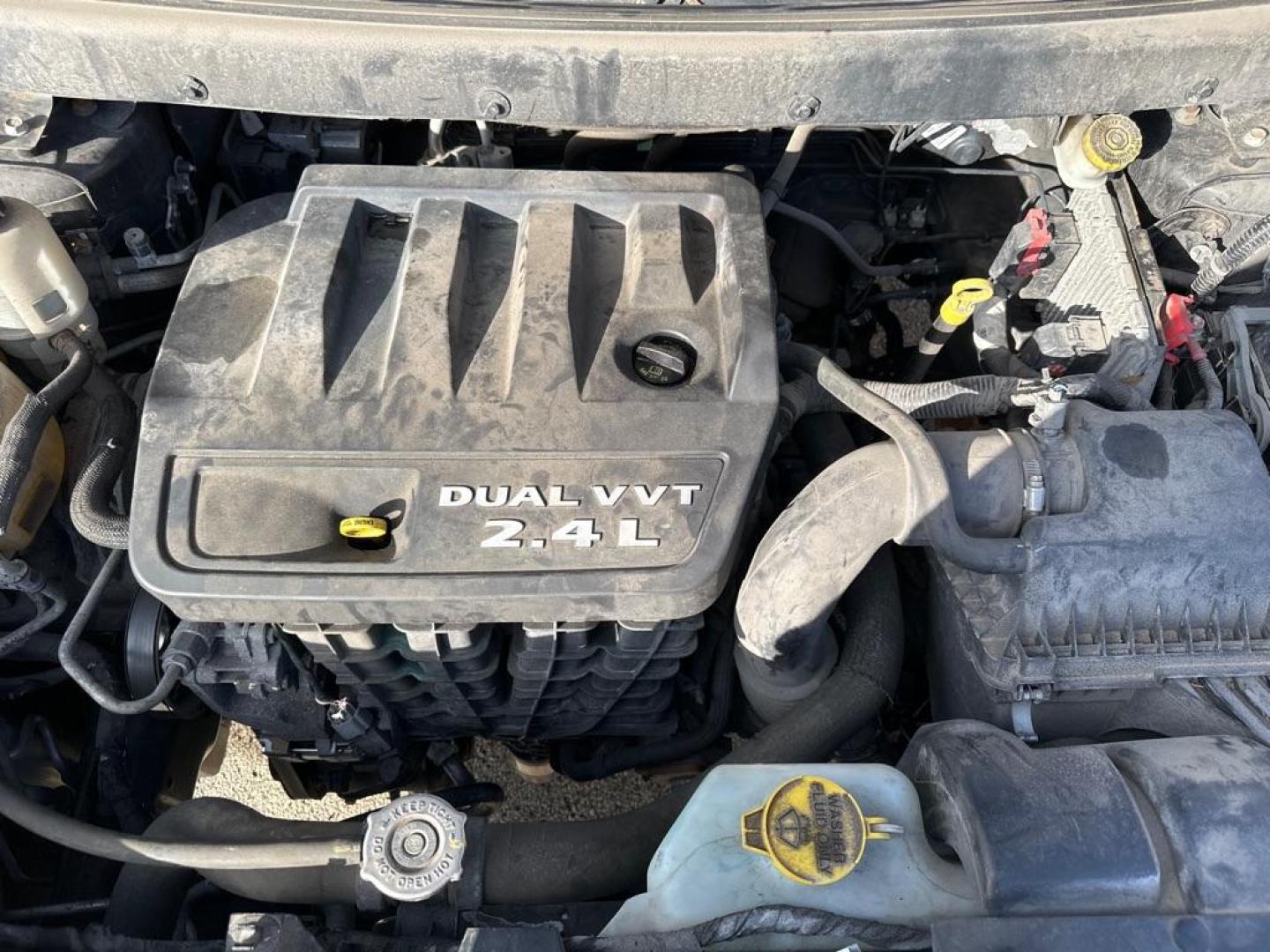 2012 BLACK DODGE JOURNEY SE (3C4PDCAB4CT) with an 2.4L engine, Automatic transmission, located at 1708 Broadway, Rockford, IL, 61104, (815) 397-5010, 42.252522, -89.069359 - Photo#5