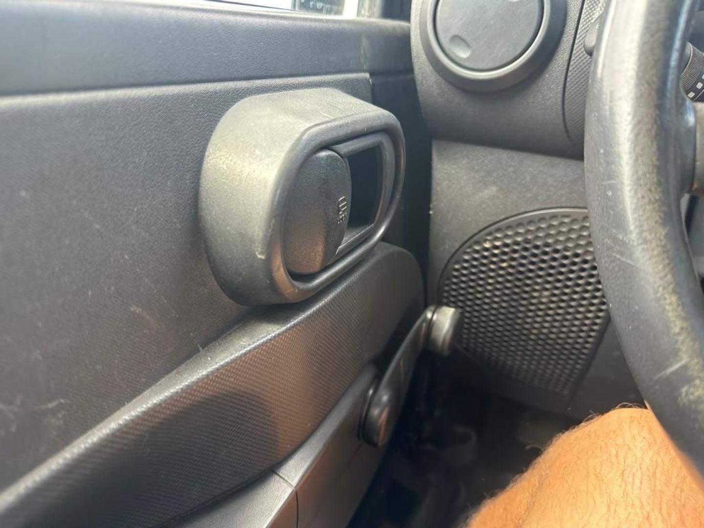 2008 BLACK JEEP WRANGLER UNLIMI RUBICON (1J4GA69178L) with an 3.8L engine, Automatic transmission, located at 1708 Broadway, Rockford, IL, 61104, (815) 397-5010, 42.252522, -89.069359 - Photo#15