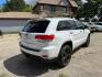 2014 WHITE JEEP GRAND CHEROKEE LIMITED (1C4RJFBG3EC) with an 3.6L engine, Automatic transmission, located at 1708 Broadway, Rockford, IL, 61104, (815) 397-5010, 42.252522, -89.069359 - Photo#4