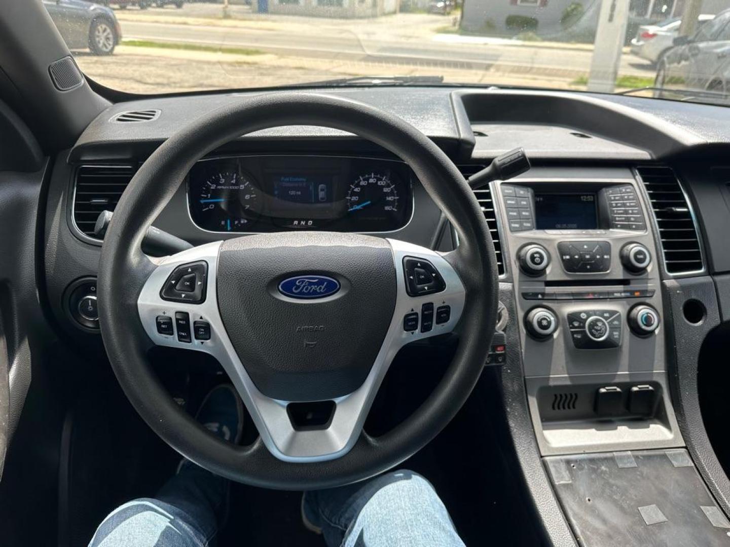 2015 BLUE FORD TAURUS POLICE INTERCEPTOR (1FAHP2L80FG) with an 3.5L engine, Automatic transmission, located at 1708 Broadway, Rockford, IL, 61104, (815) 397-5010, 42.252522, -89.069359 - Photo#10
