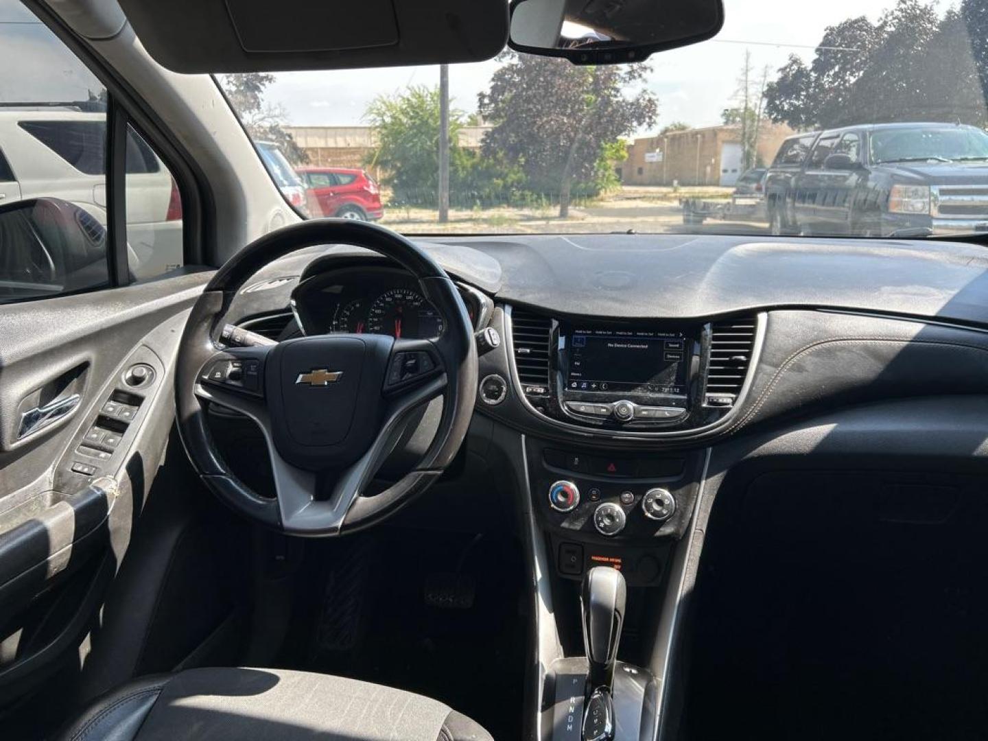 2019 BLACK CHEVROLET TRAX 1LT (KL7CJLSB1KB) with an 1.4L engine, Automatic transmission, located at 1708 Broadway, Rockford, IL, 61104, (815) 397-5010, 42.252522, -89.069359 - Photo#5