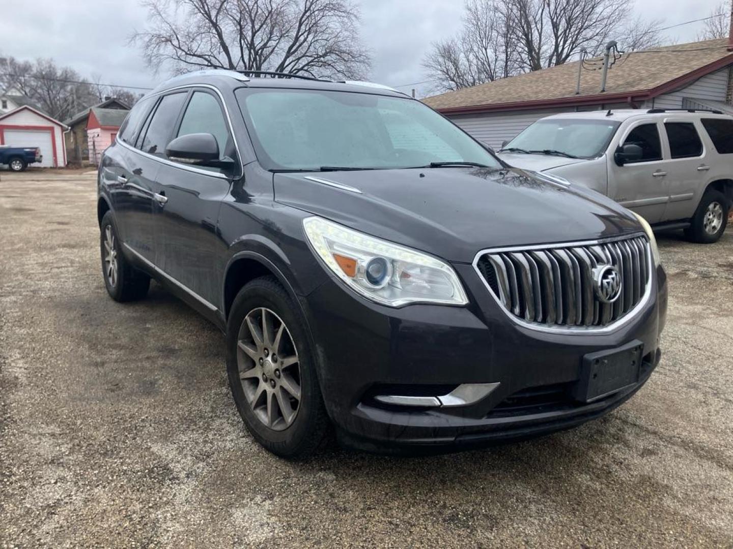2017 GRAY BUICK ENCLAVE (5GAKRBKD0HJ) with an 3.6L engine, Automatic transmission, located at 1708 Broadway, Rockford, IL, 61104, (815) 397-5010, 42.252522, -89.069359 - Photo#0