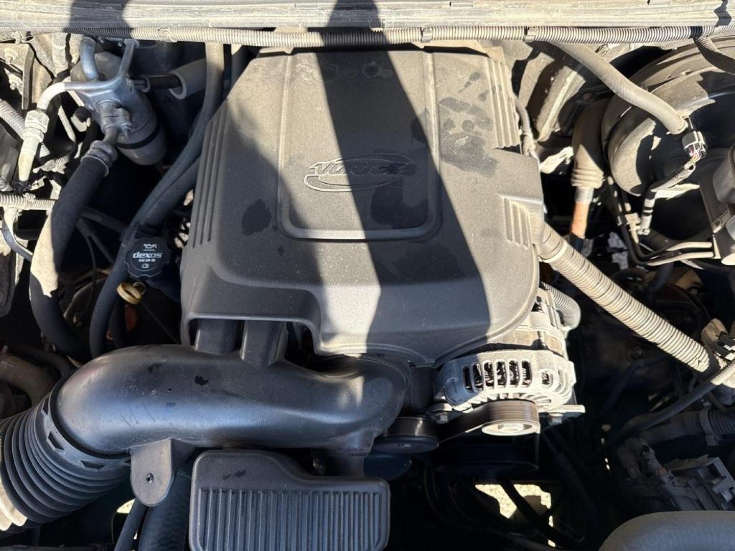 2012 BLACK CHEVROLET SILVERADO 1500 LT (1GCRKSE72CZ) with an 5.3L engine, Automatic transmission, located at 1708 Broadway, Rockford, IL, 61104, (815) 397-5010, 42.252522, -89.069359 - Photo#9