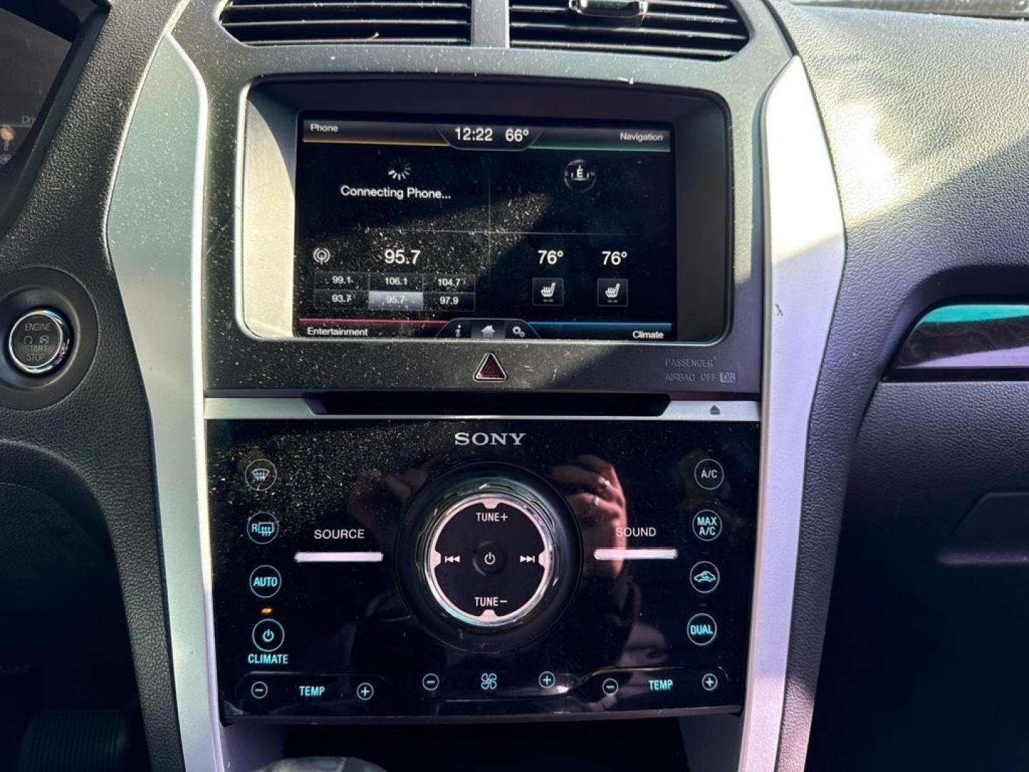 2012 BLACK FORD EXPLORER LIMITED (1FMHK8F83CG) with an 3.5L engine, Automatic transmission, located at 1708 Broadway, Rockford, IL, 61104, (815) 397-5010, 42.252522, -89.069359 - Photo#8