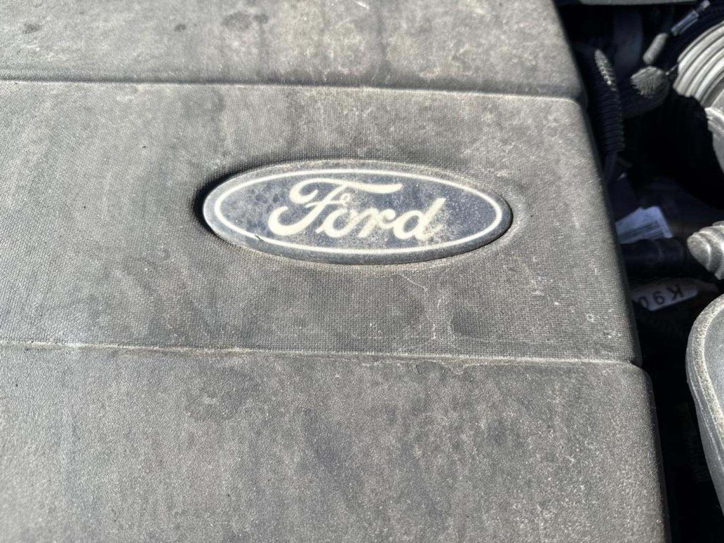 2012 BLACK FORD EXPLORER LIMITED (1FMHK8F83CG) with an 3.5L engine, Automatic transmission, located at 1708 Broadway, Rockford, IL, 61104, (815) 397-5010, 42.252522, -89.069359 - Photo#10