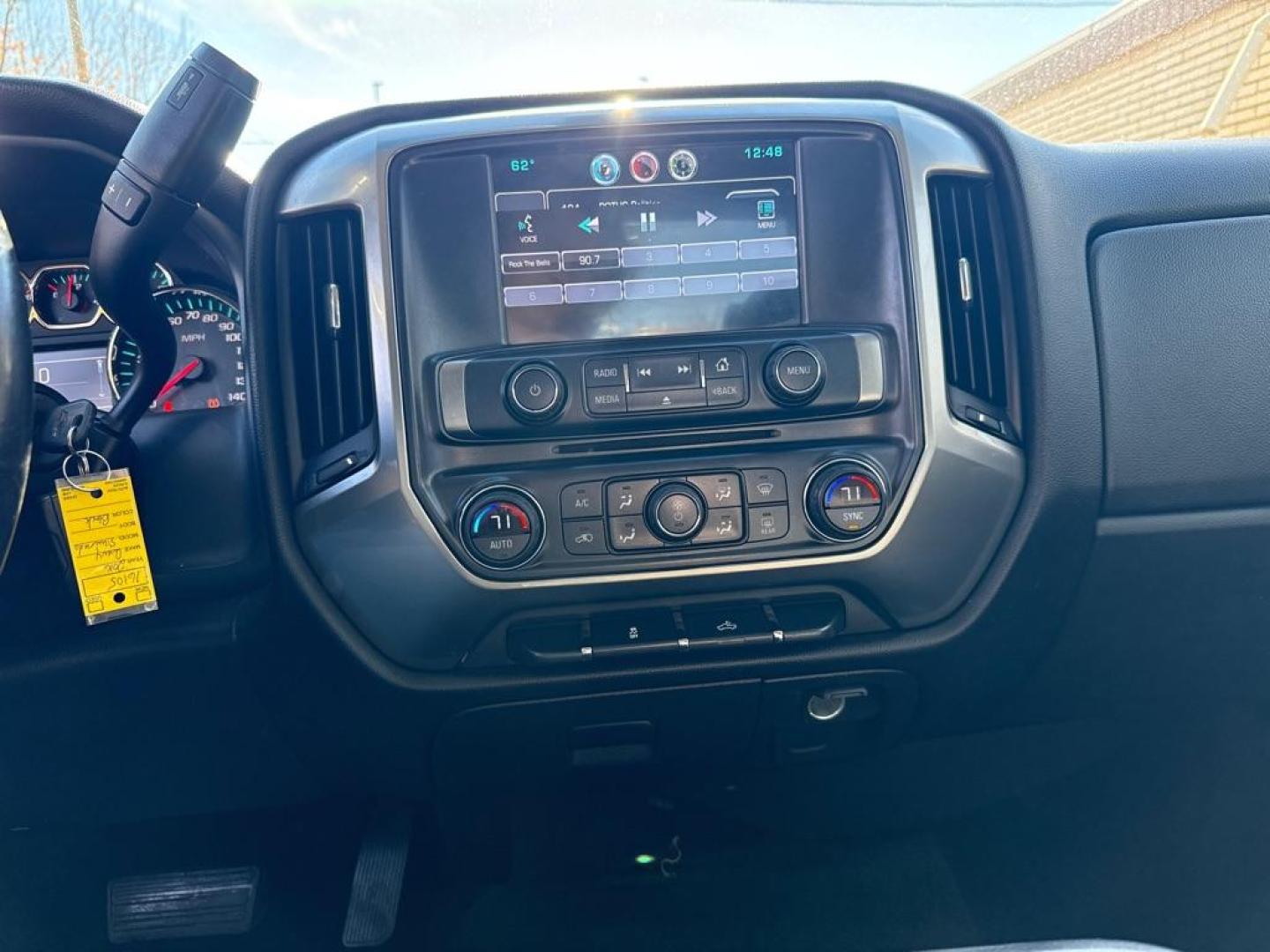 2016 BLACK CHEVROLET SILVERADO 1500 LT (1GCVKREHXGZ) with an 4.3L engine, Automatic transmission, located at 1708 Broadway, Rockford, IL, 61104, (815) 397-5010, 42.252522, -89.069359 - Photo#8