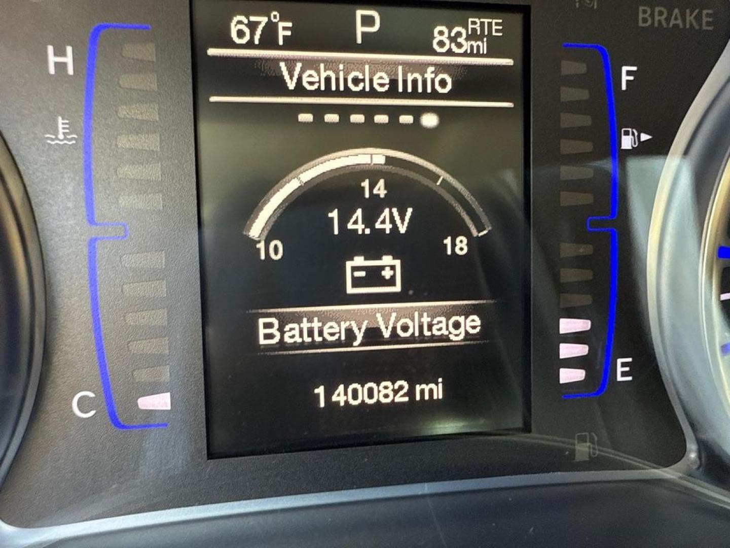 2015 BLUE CHRYSLER 200 LIMITED (1C3CCCAB2FN) with an 2.4L engine, Automatic transmission, located at 1708 Broadway, Rockford, IL, 61104, (815) 397-5010, 42.252522, -89.069359 - Photo#7