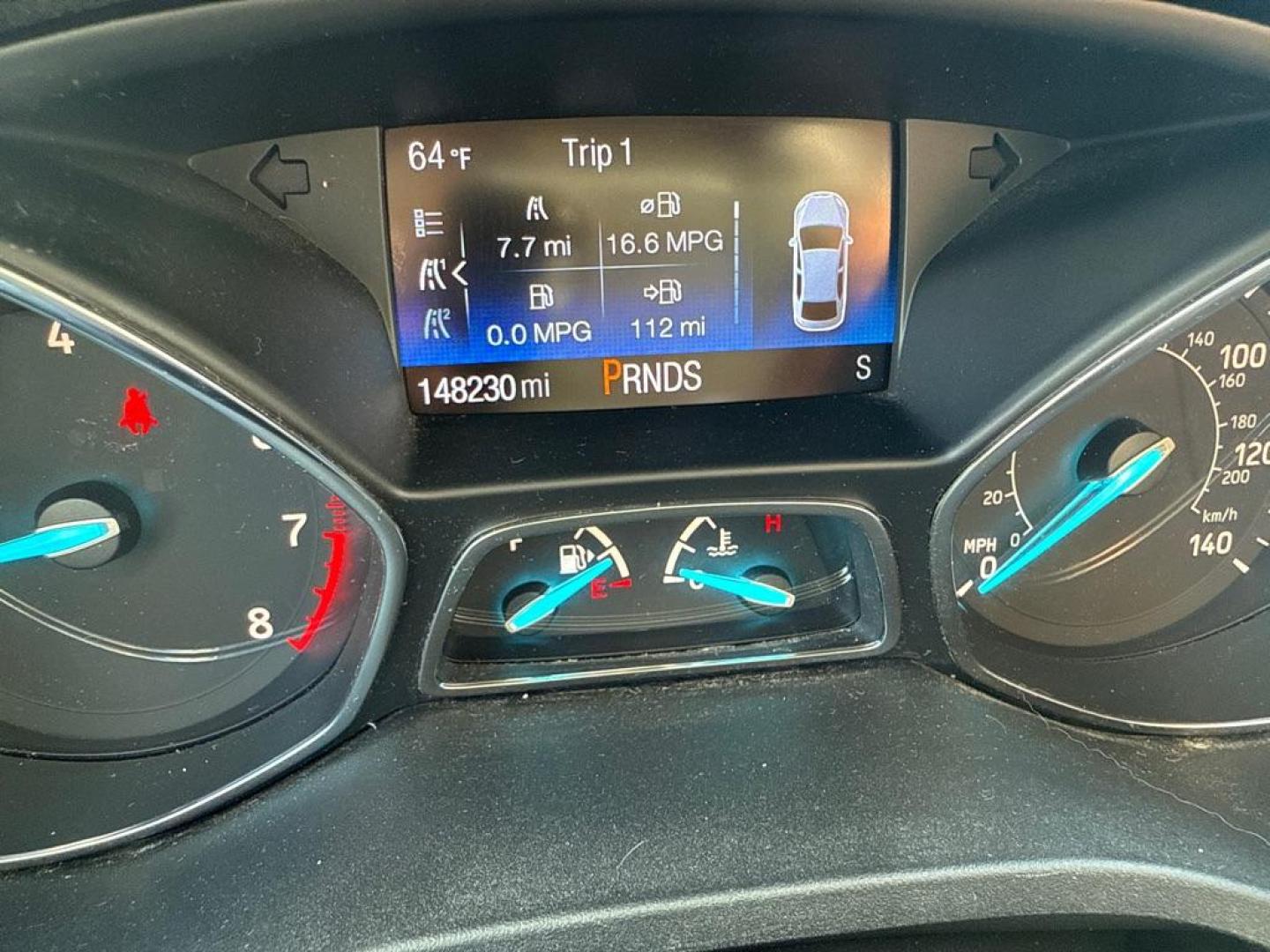 2017 WHITE FORD ESCAPE S (1FMCU0F71HU) with an 2.5L engine, Automatic transmission, located at 1708 Broadway, Rockford, IL, 61104, (815) 397-5010, 42.252522, -89.069359 - Photo#7